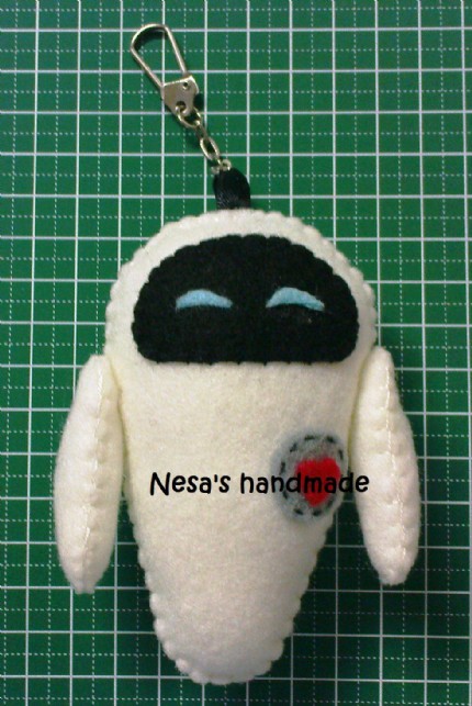 annessa's Make a lovely soft toy EVE
