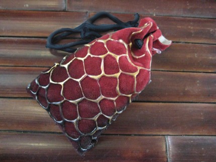 spyro's Dragonhide valuables pouch